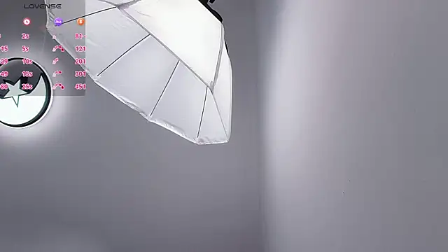 Lucky-xiuxiu online show from 1, 11, 2025