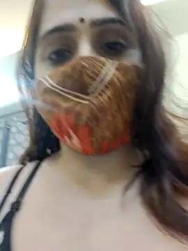 shreya1765 online show from 16, 12, 2025