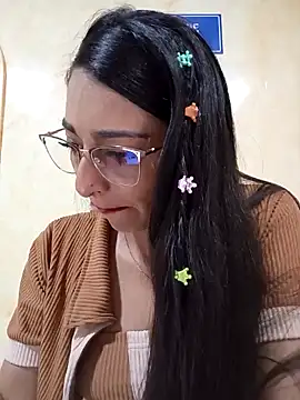 BELLA--26 online show from 3, 2, 2025