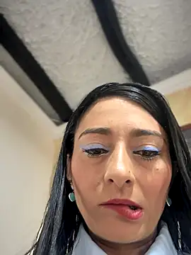 BELLA--26 online show from 15, 10, 2025