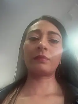 BELLA--26 online show from 22, 11, 2025