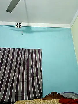 Snapshot of _MilkyBar chatting on 11, 2, 2025 MilkyBar online show from 11, 2, 2025