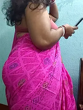 Snapshot of _MilkyBar chatting on 16, 9, 2025 MilkyBar online show from 16, 9, 2025