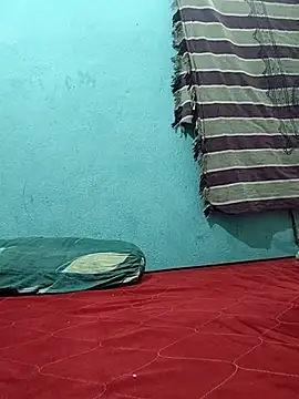 Snapshot of _MilkyBar chatting on 24, 10, 2025 MilkyBar online show from 24, 10, 2025