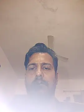 MAGNETICDADDY8 online show from 4, 11, 2025