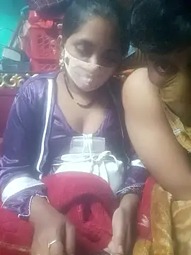 Snapshot of YourHotRandi chatting on 8, 1, 2026 YourHotRandi online show from 8, 1, 2026