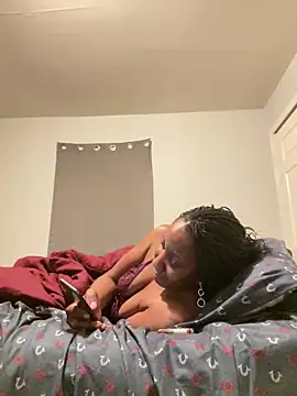 Snapshot of Yoshibaby2670 chatting on 3, 2, 2025 Yoshibaby2670 online show from 3, 2, 2025