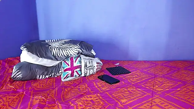 Snapshot of miranda_cohen chatting on 19, 2, 2025 miranda cohen online show from 19, 2, 2025