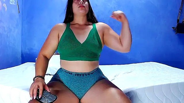 Snapshot of miranda_cohen chatting on 19, 11, 2025 miranda cohen online show from 19, 11, 2025