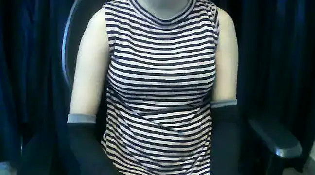 Snapshot of hot-niti chatting on 30, 1, 2025 hot-niti online show from 30, 1, 2025