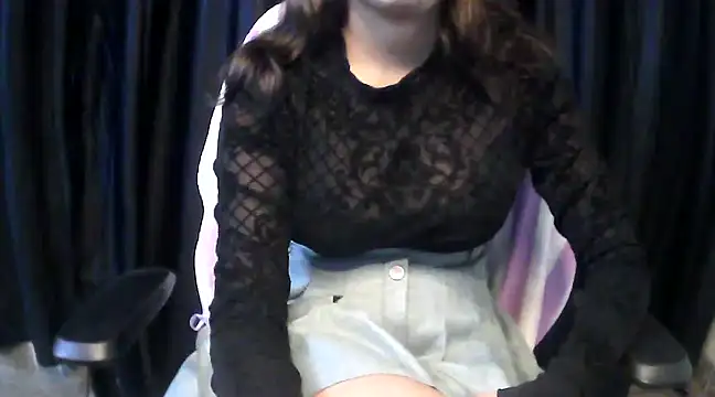 Snapshot of hot-niti chatting on 13, 2, 2025 hot-niti online show from 13, 2, 2025