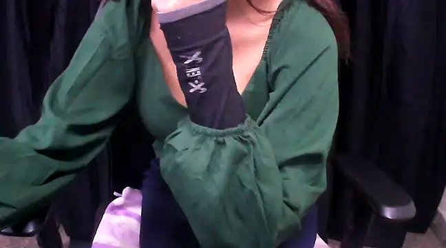 Snapshot of hot-niti chatting on 15, 3, 2025 hot-niti online show from 15, 3, 2025