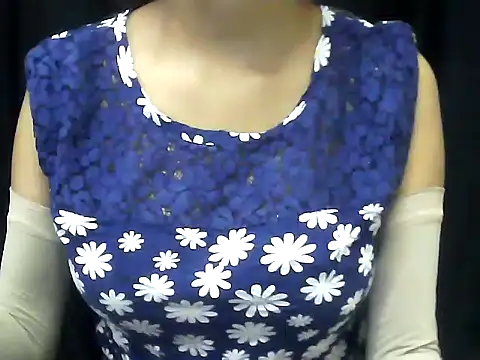 Snapshot of hot-niti chatting on 14, 9, 2025 hot-niti online show from 14, 9, 2025