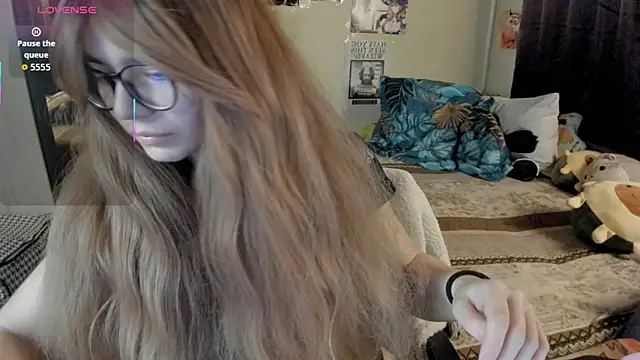 Snapshot of alexiamaleax chatting on 9, 4, 2026 alexiamaleax online show from 9, 4, 2026