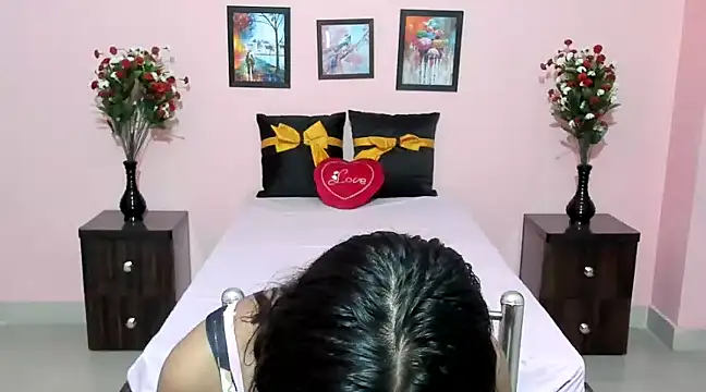 Snapshot of Melis_Sandra chatting on 28, 2, 2025 Melis Sandra online show from 28, 2, 2025