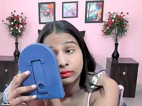 Snapshot of Melis_Sandra chatting on 25, 9, 2025 Melis Sandra online show from 25, 9, 2025