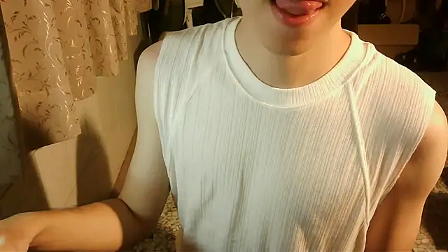 Snapshot of KYU890428 chatting on 16, 4, 2026 KYU890428 online show from 16, 4, 2026