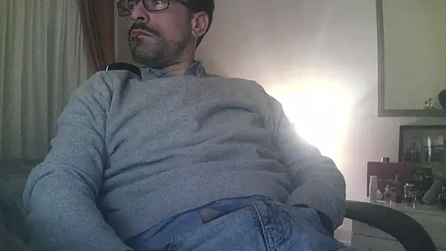 Snapshot of Patrickhound chatting on 28, 1, 2025 Patrickhound online show from 28, 1, 2025