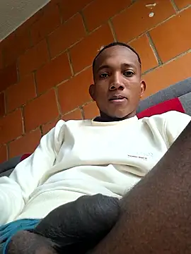 EmiroAndr3S online show from 6, 1, 2026