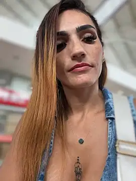 Samantha bigboobs online show from 4, 3, 2026