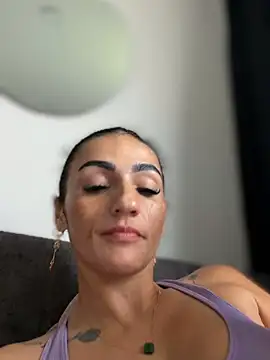 Snapshot of Samantha_bigboobs chatting on 9, 7, 2026 Samantha bigboobs online show from 9, 7, 2026