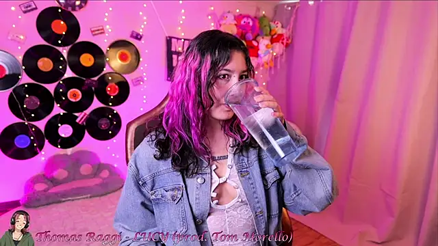 Snapshot of _zephyr_ chatting on 25, 6, 2026 zephyr online show from 25, 6, 2026