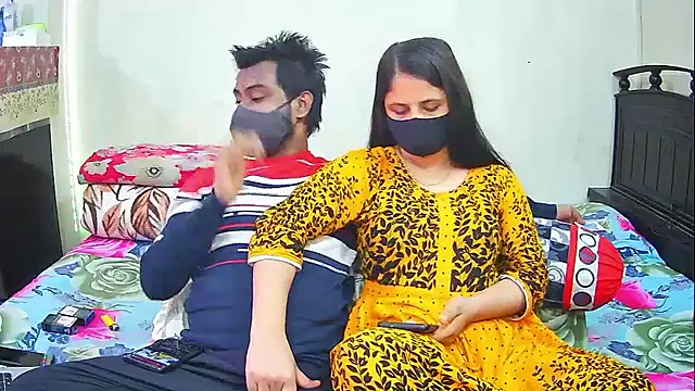 Hot Nila online show from 11, 1, 2026