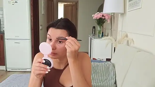 Snapshot of KristineEsme chatting on 12, 3, 2026 KristineEsme online show from 12, 3, 2026