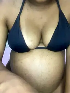 Snapshot of Mariaapimentinha chatting on 16, 12, 2025 Mariaapimentinha online show from 16, 12, 2025