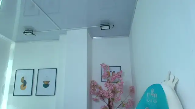 Snapshot of Arianna_sweeet chatting on 27, 3, 2026 Arianna sweeet online show from 27, 3, 2026