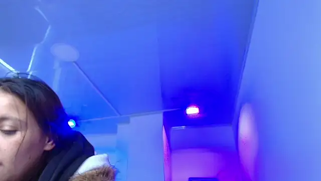 Snapshot of Arianna_sweeet chatting on 9, 4, 2026 Arianna sweeet online show from 9, 4, 2026