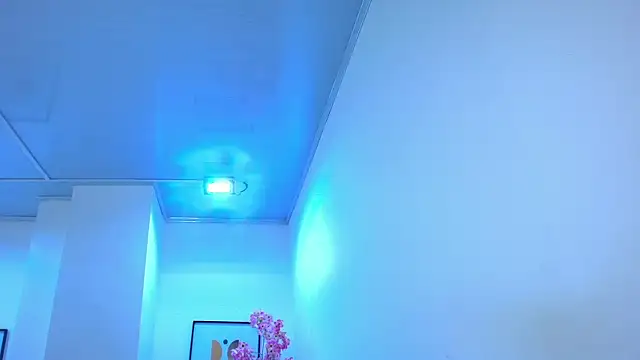 Snapshot of Arianna_sweeet chatting on 18, 4, 2026 Arianna sweeet online show from 18, 4, 2026