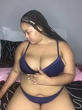 Snapshot of sexytinashe21 chatting on 1, 2, 2026 sexytinashe21 online show from 1, 2, 2026