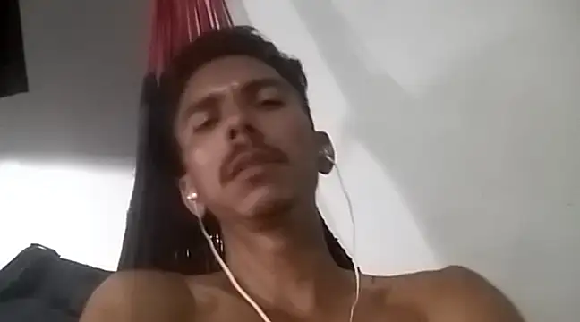 MagrinhoSaradoo online show from 20, 2, 2025