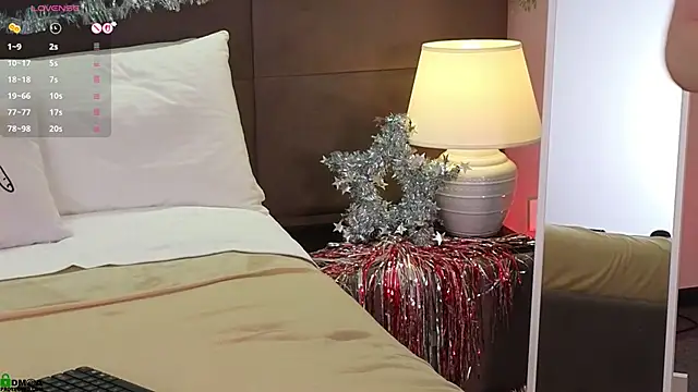 Rina Red online show from 4, 12, 2025