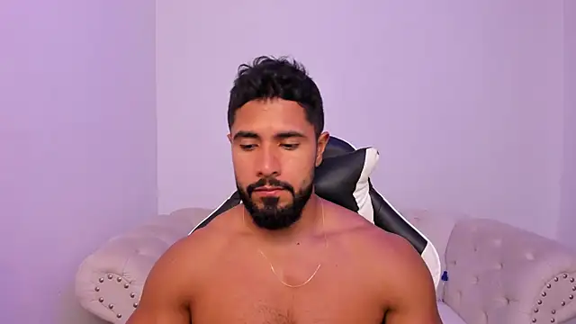 Santiago huntt online show from 5, 3, 2026