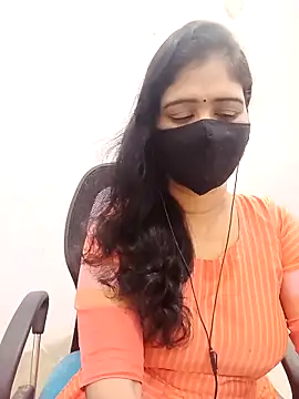 Snapshot of Lucky-Deepthi chatting on 10, 4, 2026 Lucky-Deepthi online show from 10, 4, 2026