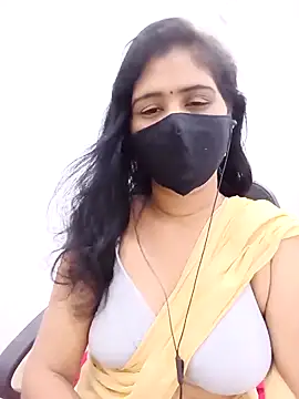 Snapshot of Lucky-Deepthi chatting on 11, 4, 2026 Lucky-Deepthi online show from 11, 4, 2026