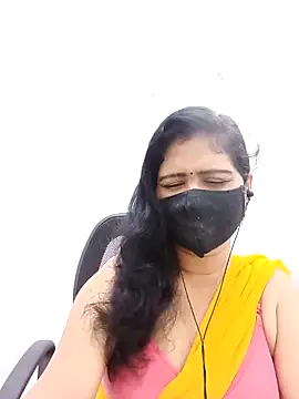 Snapshot of Lucky-Deepthi chatting on 19, 4, 2026 Lucky-Deepthi online show from 19, 4, 2026