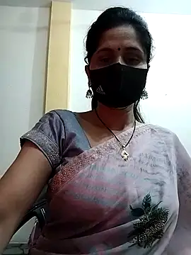 Snapshot of priyancyfun chatting on 14, 2, 2025 priyancyfun online show from 14, 2, 2025