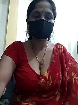 Snapshot of priyancyfun chatting on 27, 4, 2026 priyancyfun online show from 27, 4, 2026