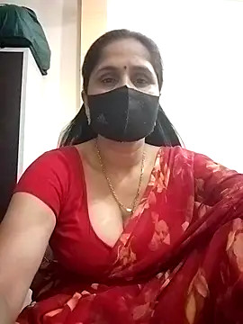 Snapshot of priyancyfun chatting on 27, 4, 2026 priyancyfun online show from 27, 4, 2026