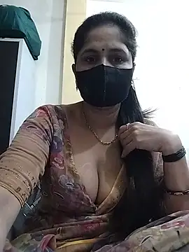 Snapshot of priyancyfun chatting on 24, 5, 2026 priyancyfun online show from 24, 5, 2026