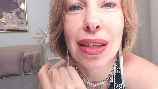 AnnyUBright online show from 5, 12, 2025