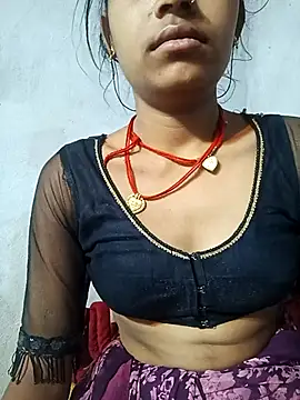 Snapshot of Amaya_Bajwa chatting on 9, 3, 2025 Amaya Bajwa online show from 9, 3, 2025