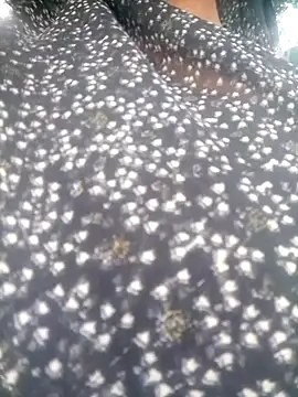 Snapshot of Amaya_Bajwa chatting on 16, 11, 2025 Amaya Bajwa online show from 16, 11, 2025