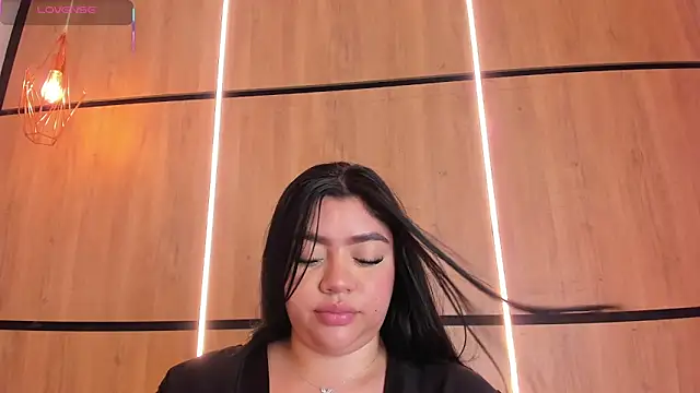 ashlyn parker online show from 27, 11, 2025