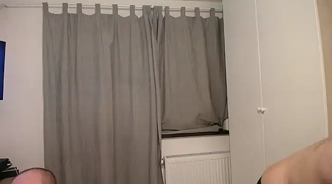 Snapshot of adryanyou46 chatting on 13, 2, 2025 adryanyou46 online show from 13, 2, 2025