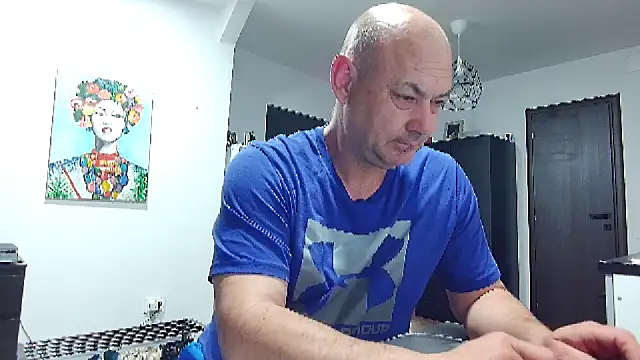 Snapshot of adryanyou46 chatting on 27, 4, 2026 adryanyou46 online show from 27, 4, 2026