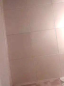 Lauren Amabel online show from 7, 1, 2025